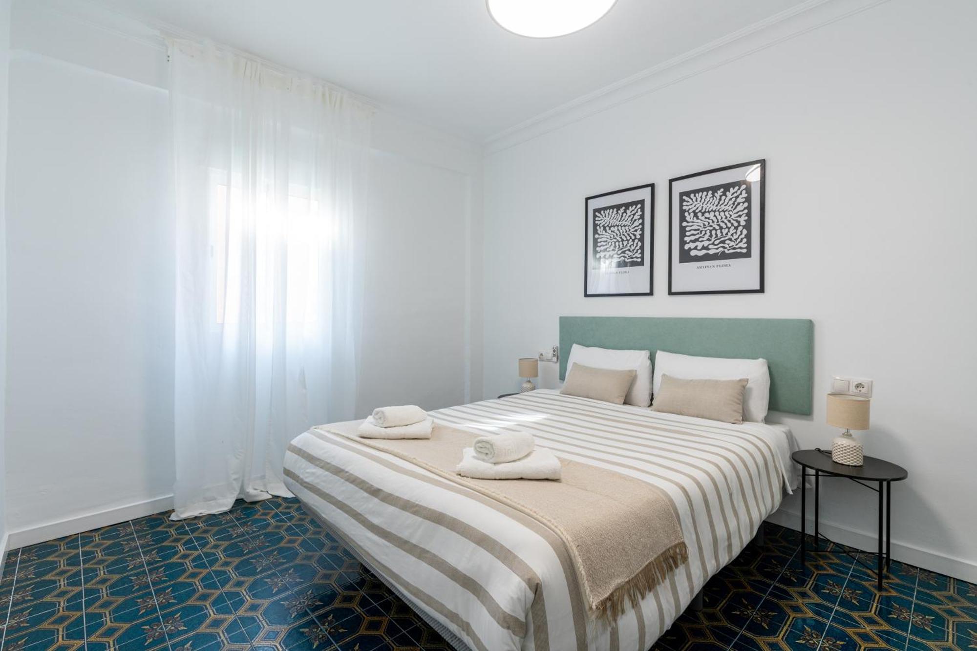 Piso Elegante Y Nuevo De 3 Habitaciones Y 2 Banos Σεβίλλη Εξωτερικό φωτογραφία