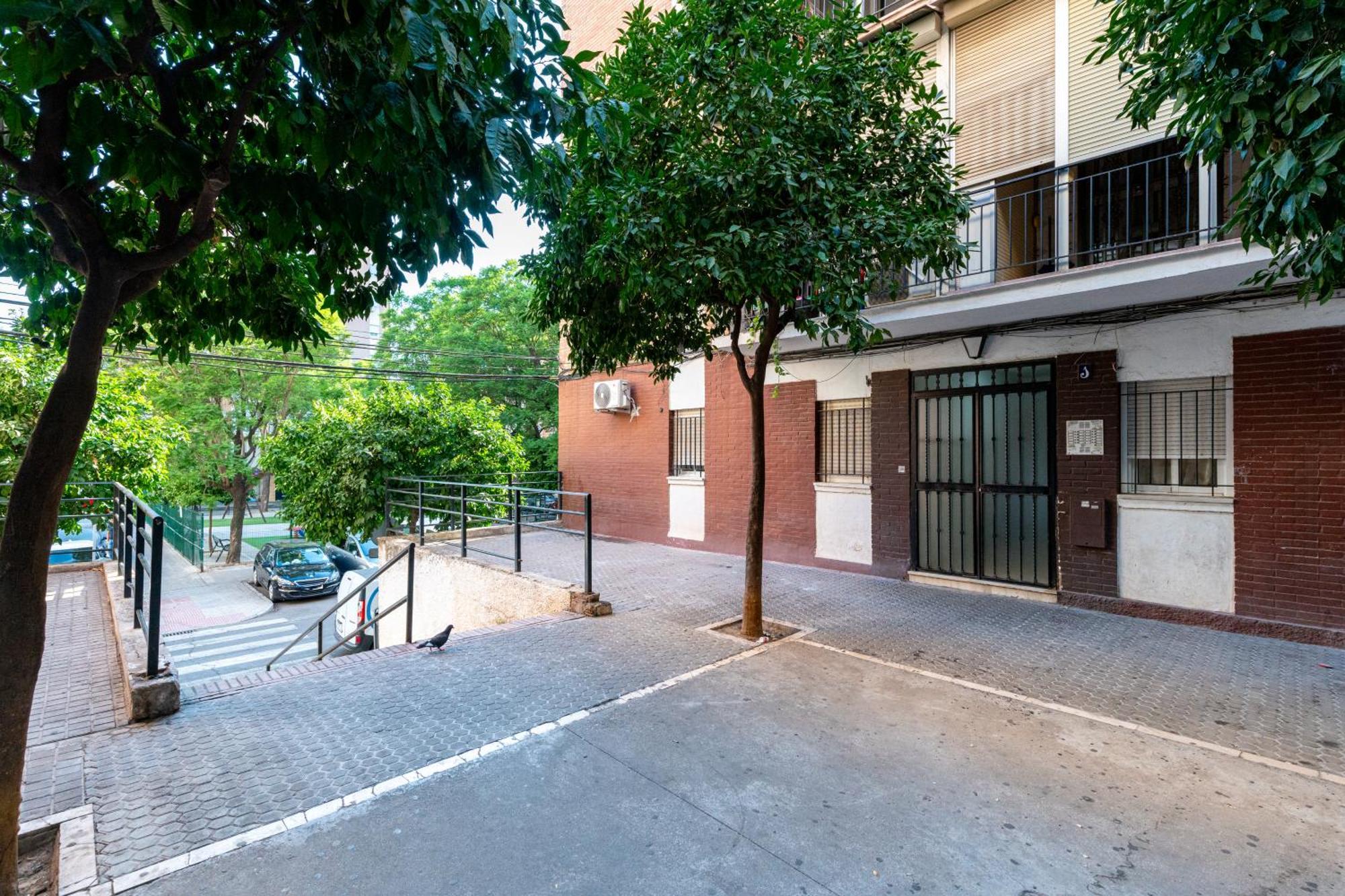 Piso Elegante Y Nuevo De 3 Habitaciones Y 2 Banos Σεβίλλη Εξωτερικό φωτογραφία